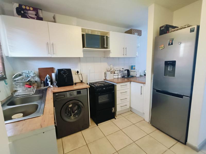 2 Bedroom Property for Sale in Parow Western Cape